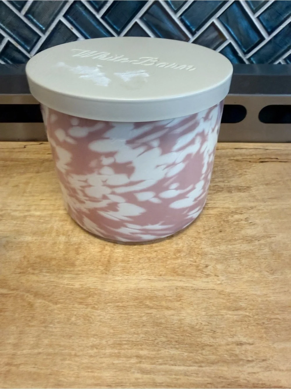 White Barn Blush Marble Jar Candle with Embossed Lid-hot pink cocoa - Picture 2 of 4
